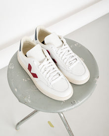  VEJA // Sneaker V-12 Leather Extra White Marsala Nautico