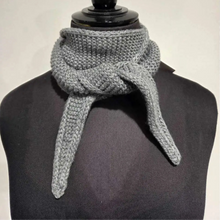  Calie Paris // Petite Echarpe Gris Foncé