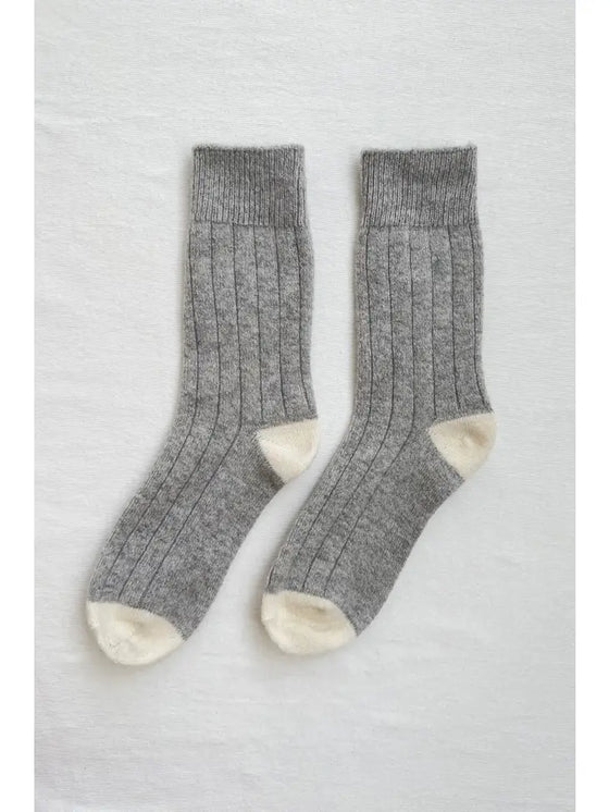 Le Bon Shoppe // Classic Cashmere Socks Grey Melange