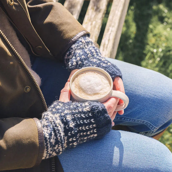 Cosy Buddha // Stulpen Handgestrickt Navy Nordic