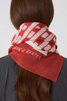  Leon & Harper // Schal Emile Liney Red