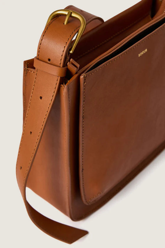 Soeur // Tasche Almeria Cognac