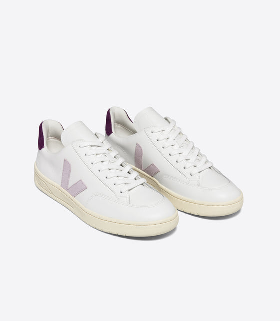 VEJA // Sneaker V-12 Leather Extra White Parme Magenta