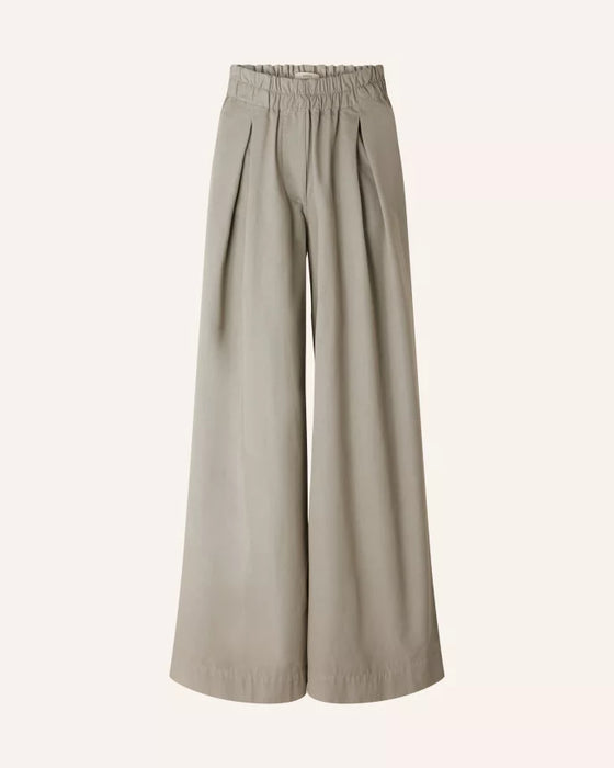 SESSUN // Hose Ridye Sauge