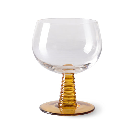 HKliving // Weinglas Swirl Low Ochre