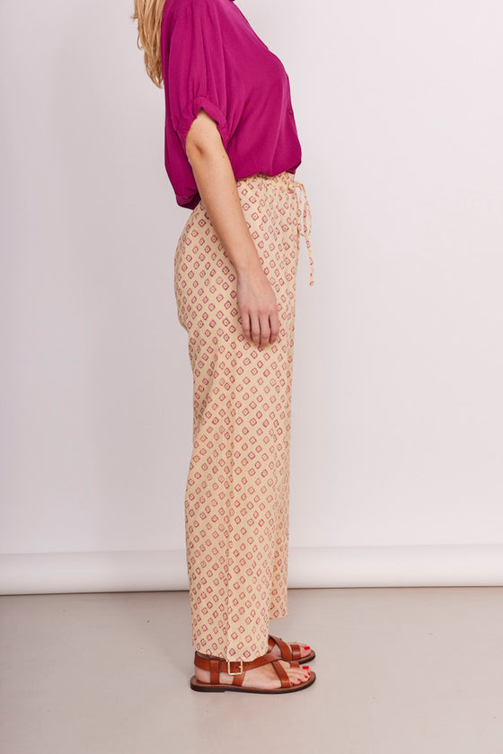Maison Hotel // Hose Robert Bandhani Summer