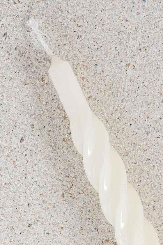 hello love // Kerze Swirl Offwhite