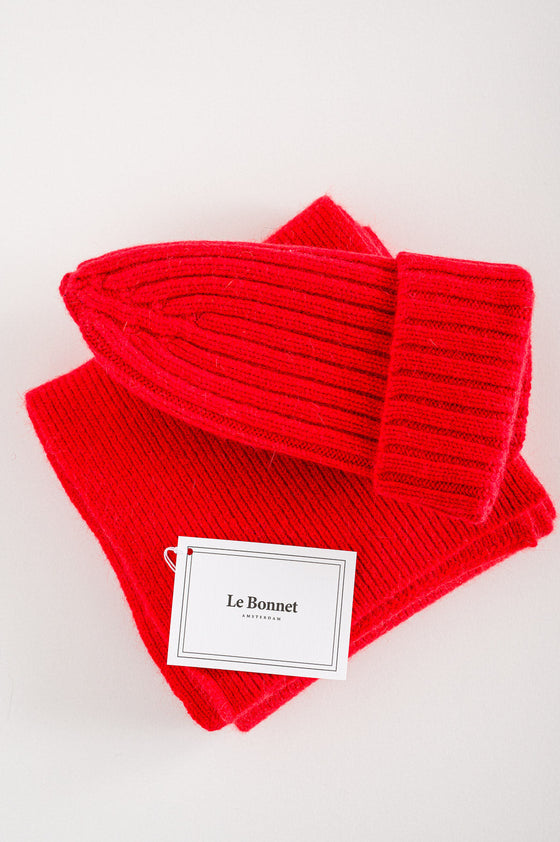 Le Bonnet // Schal Crimson